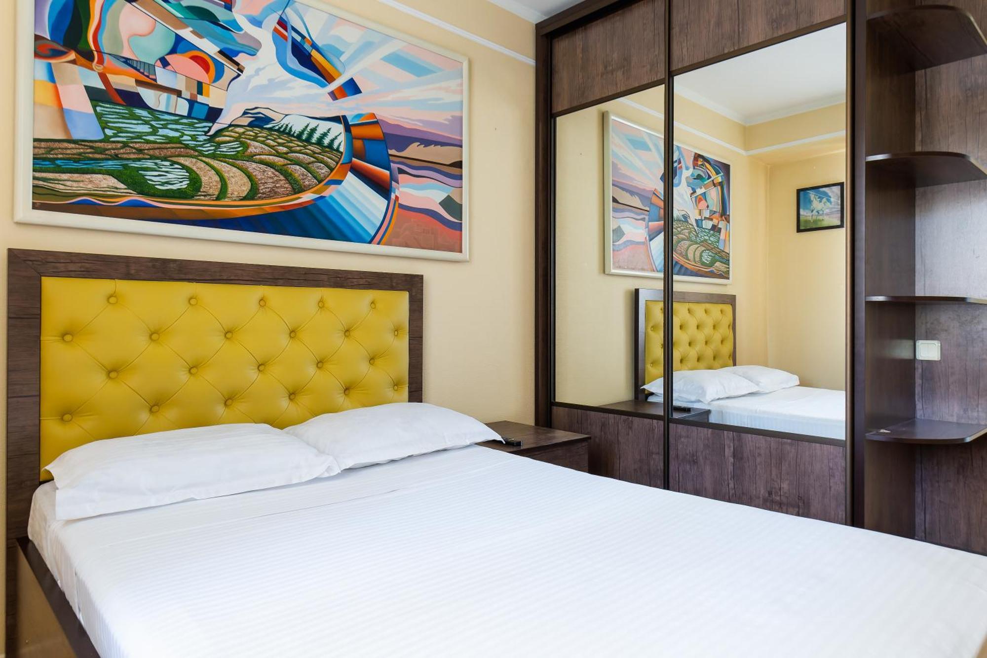 Downtown Big Apartment Tashkent Exterior foto